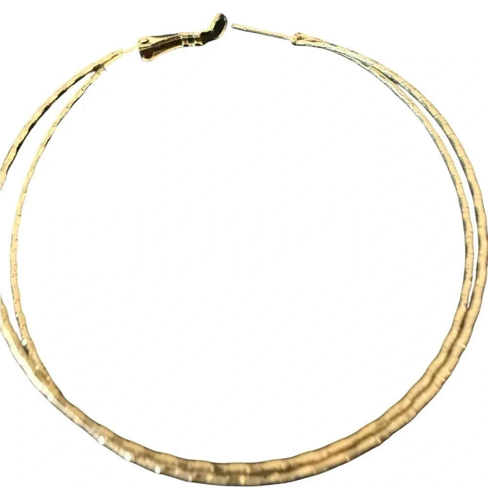 Natasha Couture double hoop